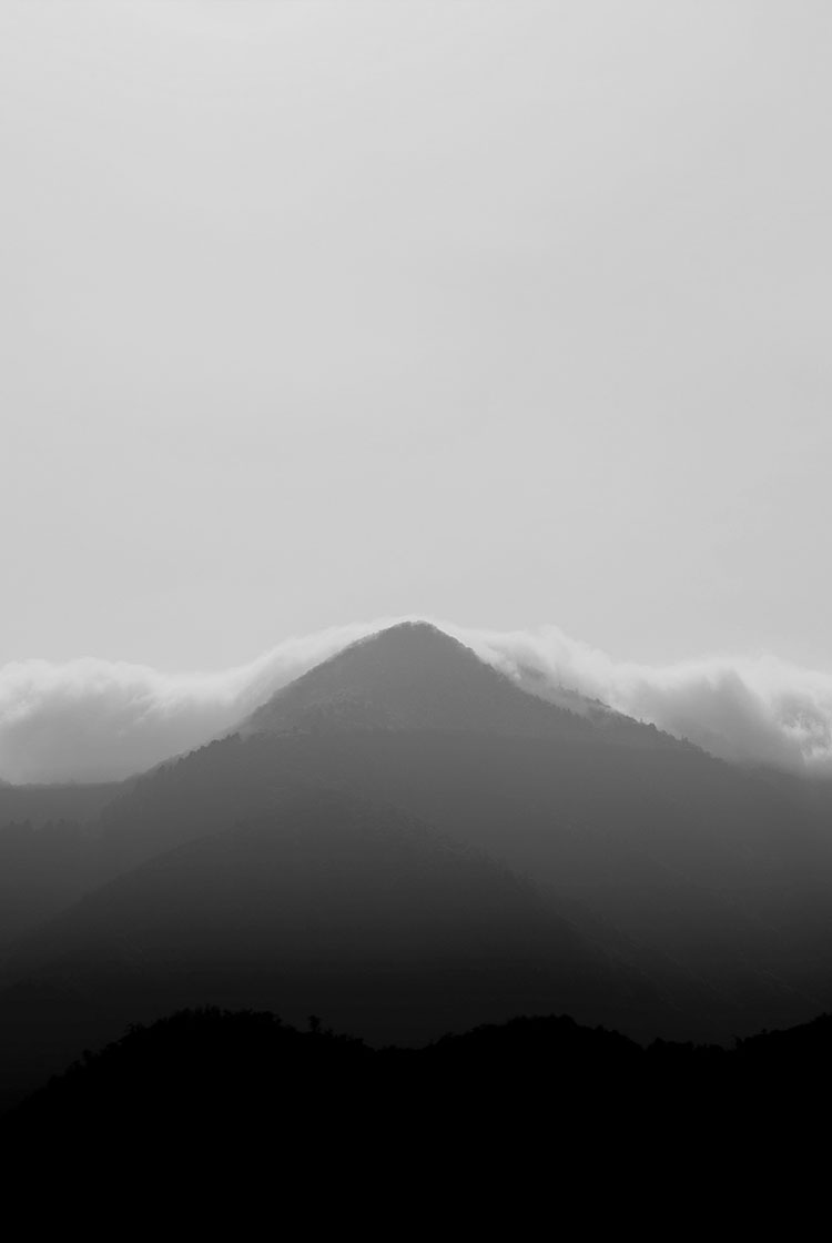 <br />
<b>Warning</b>:  Undefined variable $attachimentID in <b>/home/studiohas/has-couture.jp/public_html/wp-content/themes/HAS_Couture_2025_0604/template/page/page-works.php</b> on line <b>100</b><br />
